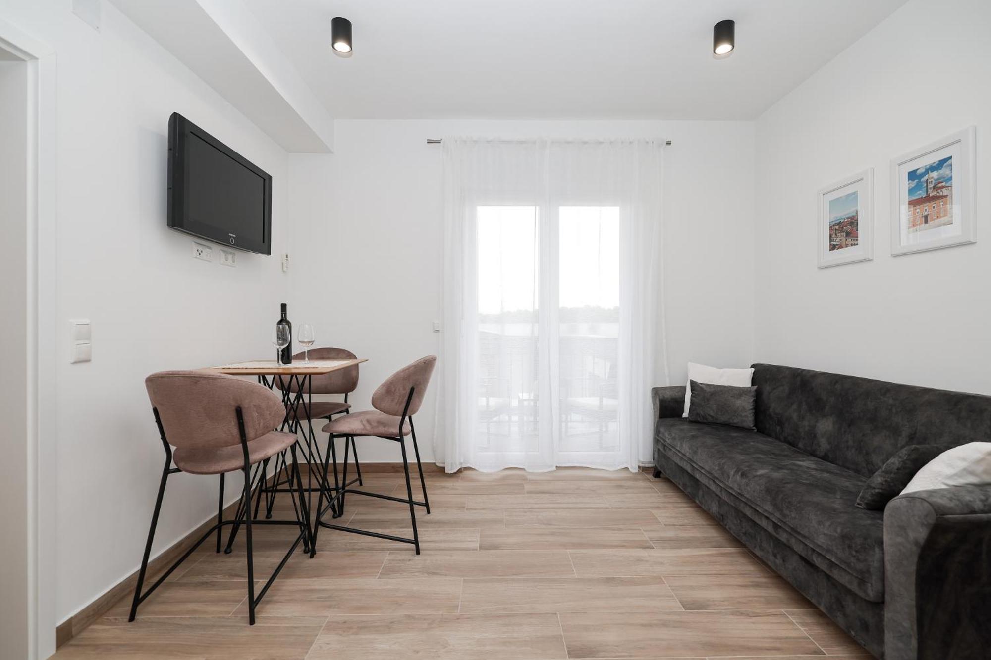 Duo Soles - Apartments With Private Parking Near Zadar Murvica  Zewnętrze zdjęcie