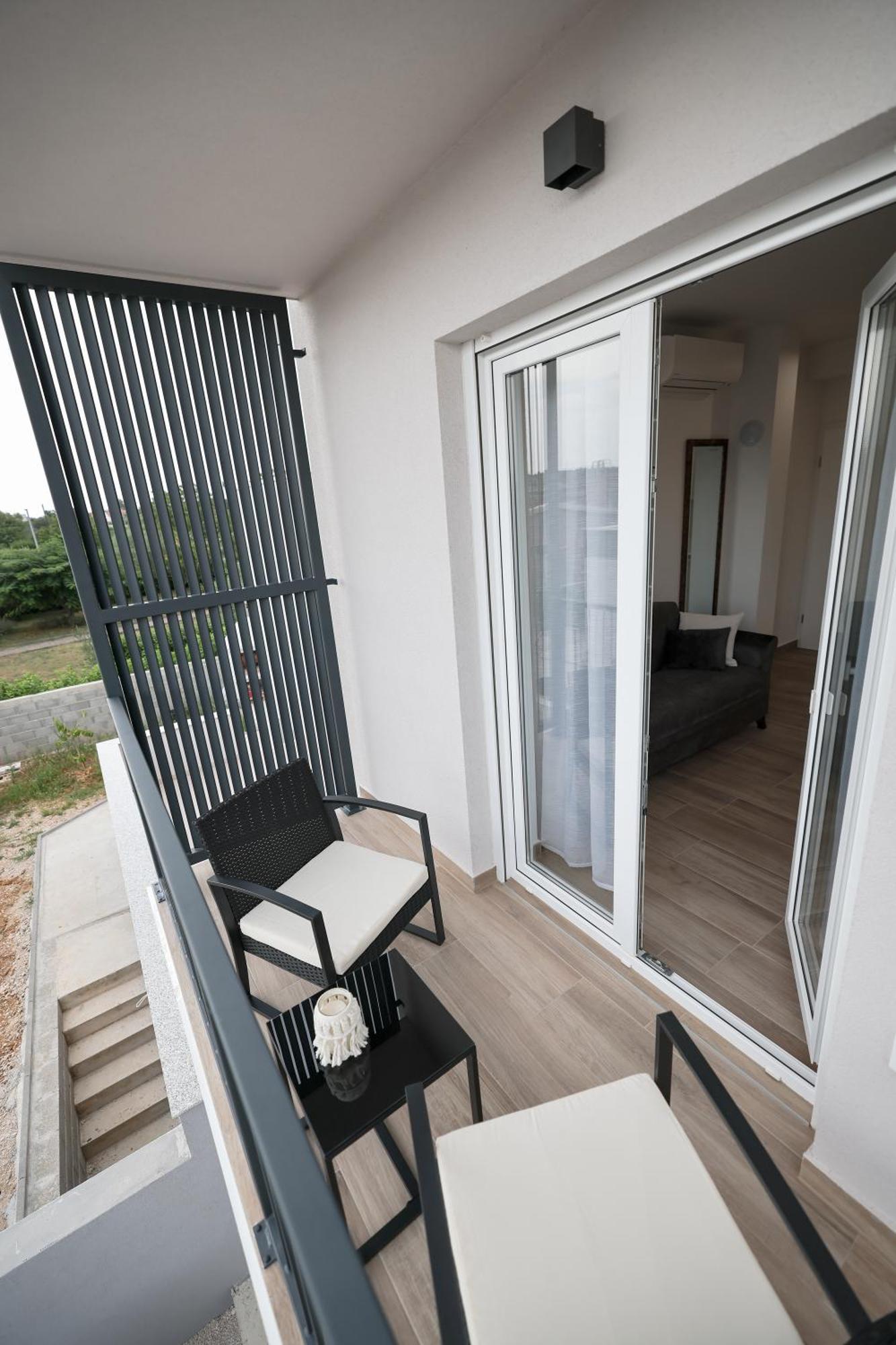 Duo Soles - Apartments With Private Parking Near Zadar Murvica  Zewnętrze zdjęcie