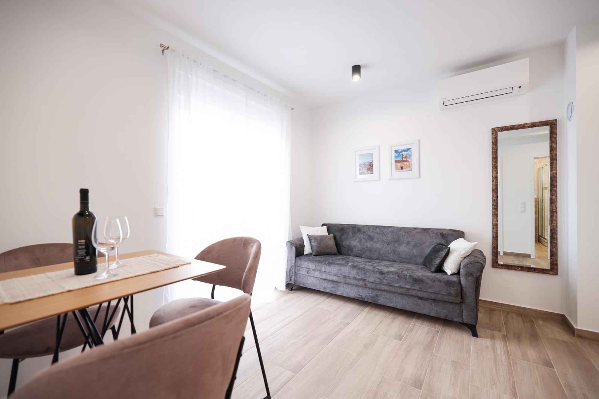 Duo Soles - Apartments With Private Parking Near Zadar Murvica  Zewnętrze zdjęcie