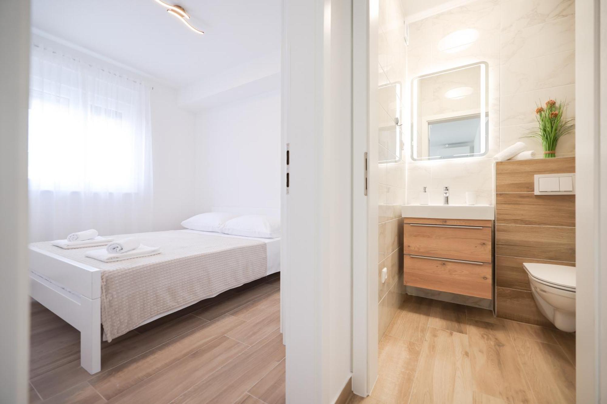 Duo Soles - Apartments With Private Parking Near Zadar Murvica  Zewnętrze zdjęcie